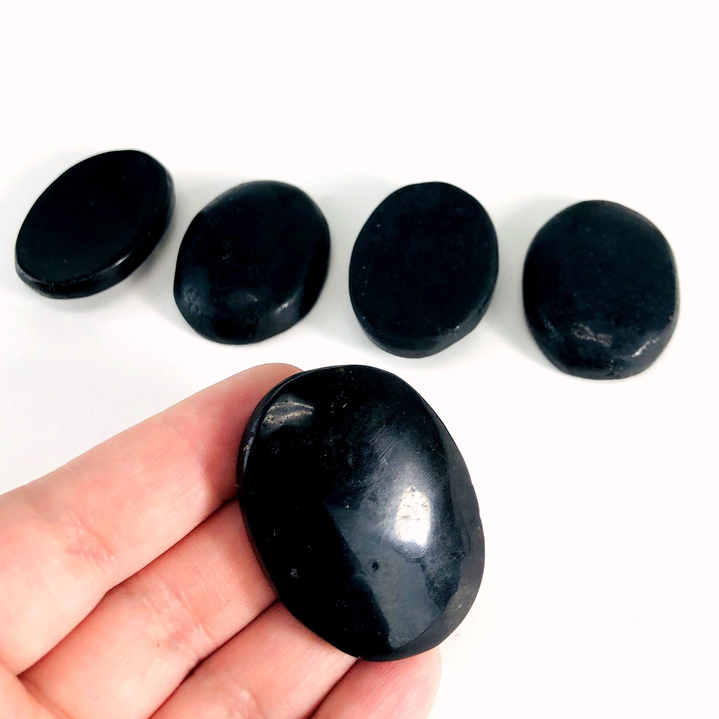 Black Tourmaline Worry Stone - Thumb Stone (2BROWNSHELF-62)