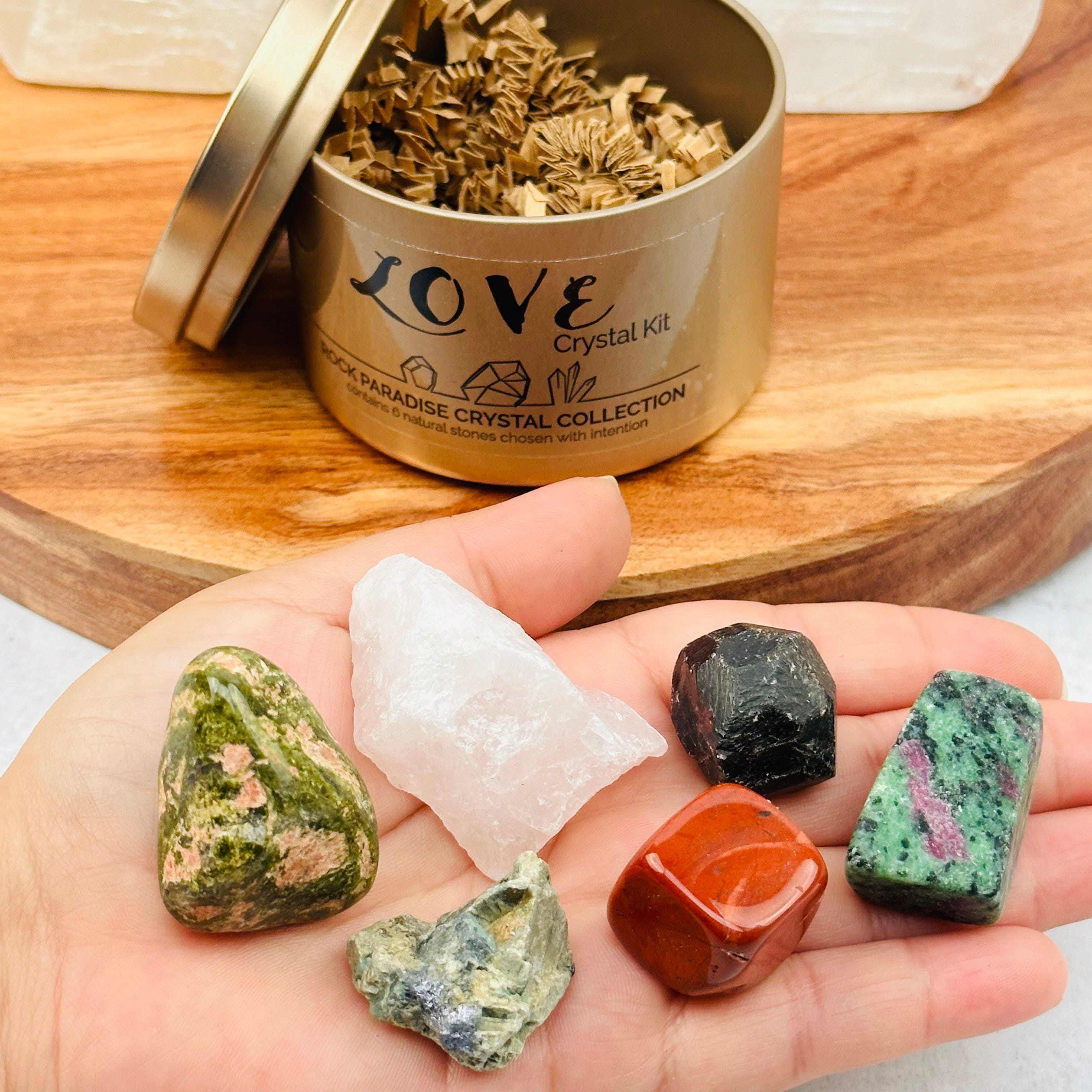 Love Crystal Kit - Set of Stones - Tin Collection